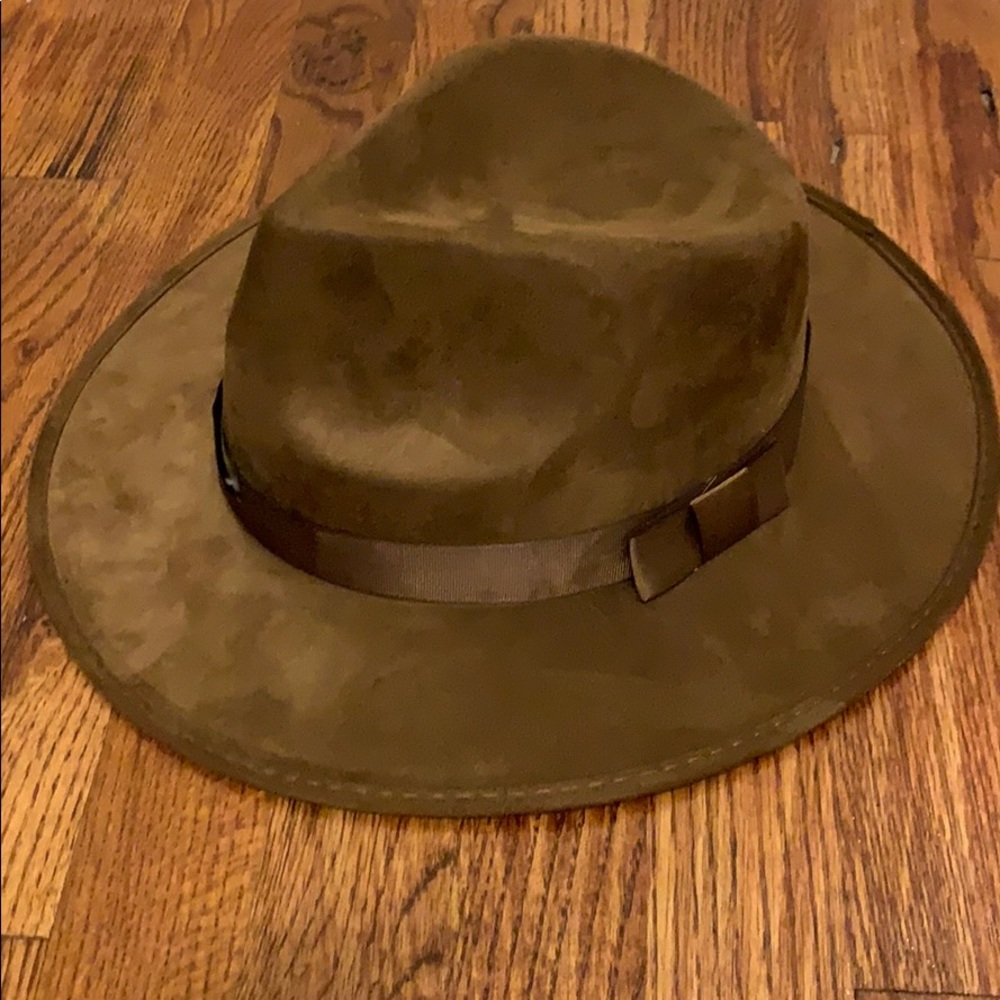 Men’s brown dress up cowboy hat